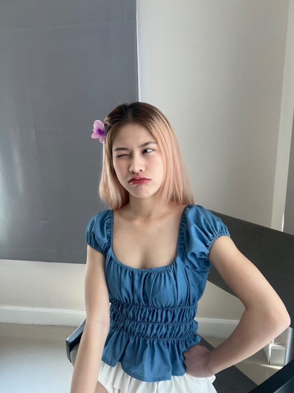 🇹🇭可愛泡泡袖束腰上衣💙
